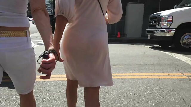 Busty女の子とともにお尻 h な 動画 女性 向け